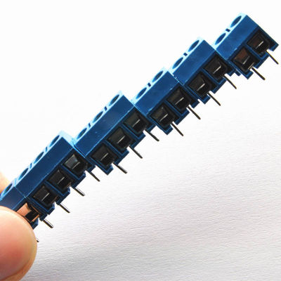 il PWB del passo di 5.0mm ha montato il tipo blocchetti terminali che del morsetto della vite 2P 3P ha congiunto
