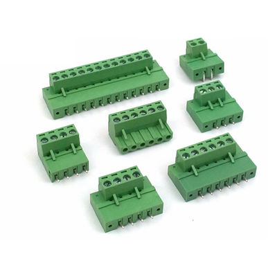 spina alimentabile Pin Header ad angolo retto dei blocchetti terminali della vite del PWB del passo di 5.08mm con la flangia