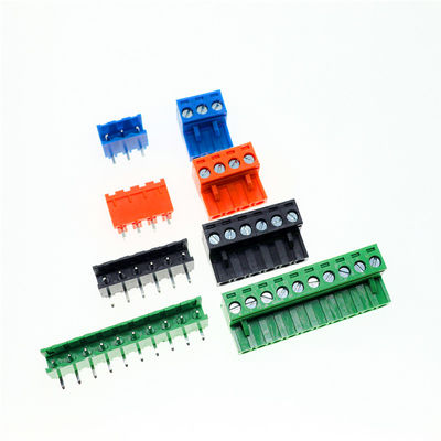 I blocchetti terminali Pluggable di spaziatura 5.08mm blu della vite del PWB tappano + Pin Header ad angolo retto