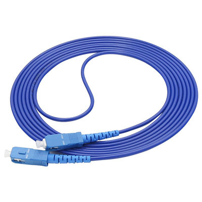 Il cavo di estensione a fibra ottica corazzato all'aperto con l'adattatore del connettore dello Sc ha montato