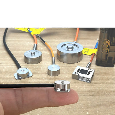 Piccolo sensore miniatura 5N 10N 100N 200N del film sottile di tensione di compressione di acciaio inossidabile Mini Micro Button Load Cell