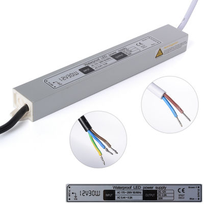 La CC 12V 30W che accende il driver impermeabile Power Supply IP67 del trasformatore LED ha introdotto l'adattatore di AC170-250V per la striscia del LED
