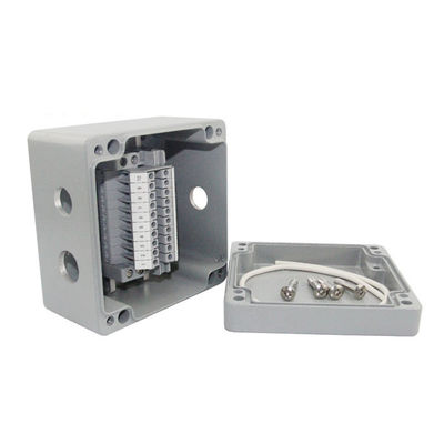 Casella di giunzione di distribuzione in alluminio impermeabile a 3 vie con PT2.5 Din Rail Terminal Blocks 120*120*82mm