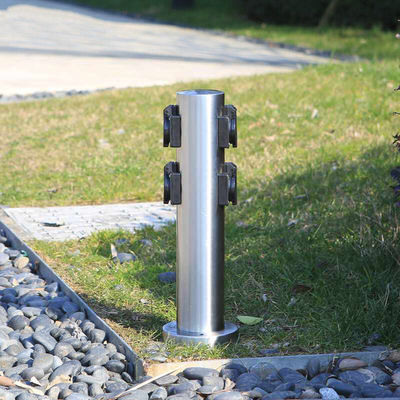 Stagli elettrici in acciaio inossidabile nero Giardino esterno presa di corrente per prato in terra
