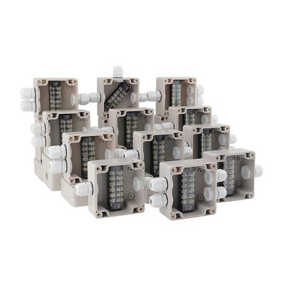 Accendendo recinzione elettrica di distribuzione della scatola di giunzione dei collegamenti del cavo 83*81*56mm impermeabile con i connettori