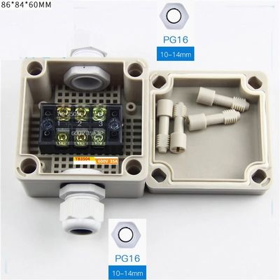 La scatola di giunzione elettrica del progetto di recinzione di Pastic 86*84*60mm con i connettori della ghiandola impermeabilizza