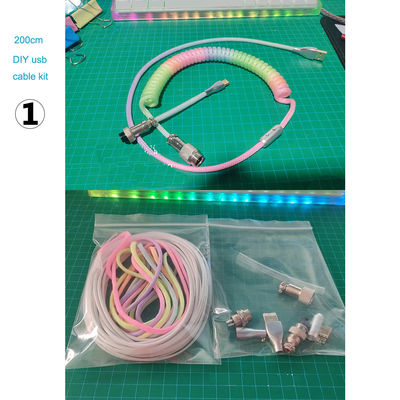 Connettore arrotolato del cavo meccanico della tastiera audio che coppia il tipo-c cavo di USB dell'arcobaleno