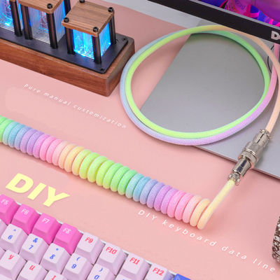 Connettore arrotolato del cavo meccanico della tastiera audio che coppia il tipo-c cavo di USB dell'arcobaleno