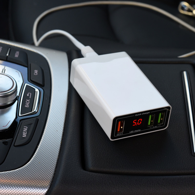 Convertitore di CC del camion del motociclo con la clip di batteria 12V 24V all'adattatore di potere del caricatore di 5V QC3.0 USB